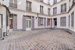 Secret Maillot Charming 1 Bed Apt in Paris