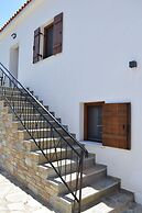 Myrsini's Studios in Chorto Pelion