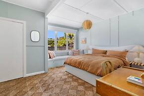 Portsea Paradise Pool and Tennis Court