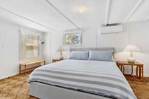 Portsea Paradise Pool and Tennis Court