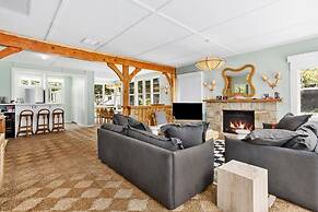 Portsea Paradise Pool and Tennis Court