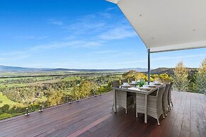 Skyline Views Yarra Valley s Elevated Escape