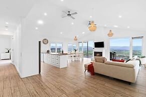 Skyline Views Yarra Valley s Elevated Escape