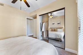 2BR Getaway Pool Gym Basketball Court Theater Access