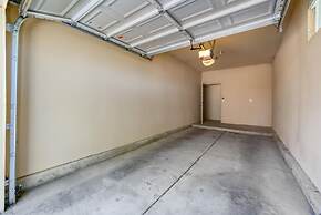 Marketing in Reno With 2 Bedrooms and 2 Bathrooms