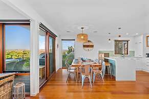 St Andrews Beach House Golf Course Views Spa Beach