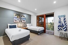 St Andrews Beach House Golf Course Views Spa Beach