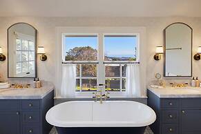 Barrington in Mornington