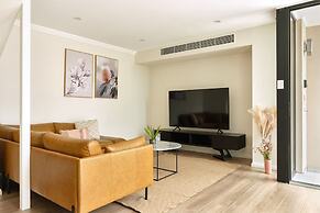 Balmain Family Tranquility - Harbour Views