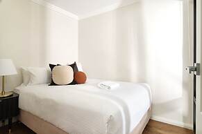 Balmain Family Tranquility - Harbour Views