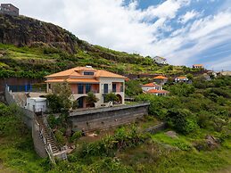 Villa Flor in Santa Cruz