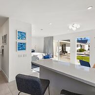 Casa del Sol- Modern Paradise w Pool and Casita