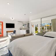 Casa del Sol- Modern Paradise w Pool and Casita