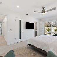 Casa del Sol- Modern Paradise w Pool and Casita