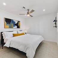 Casa del Sol- Modern Paradise w Pool and Casita