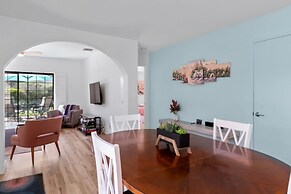 Desert Rose- Condo With Pool and Tennis Courts