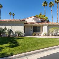 Desert Rose- Condo With Pool and Tennis Courts