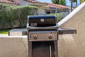 Desert Rose- Condo With Pool and Tennis Courts