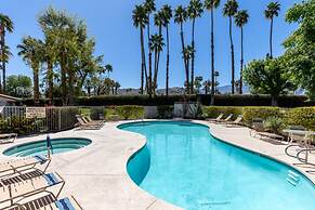 Desert Rose- Condo With Pool and Tennis Courts