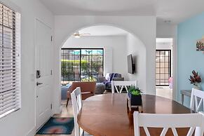 Desert Rose- Condo With Pool and Tennis Courts