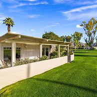 The Wells at Indian Wells - Free Golf Usage