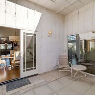 The Wells at Indian Wells - Free Golf Usage