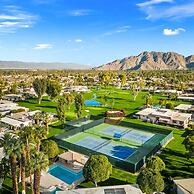 The Wells at Indian Wells - Free Golf Usage