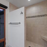 The Wells at Indian Wells - Free Golf Usage