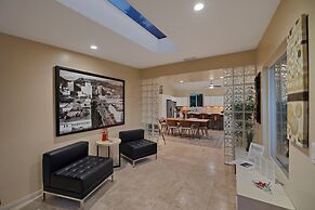 The Palms- Pool Jacuzzi and Pet Friendly