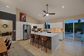 The Palms- Pool Jacuzzi and Pet Friendly