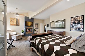 The Palms- Pool Jacuzzi and Pet Friendly