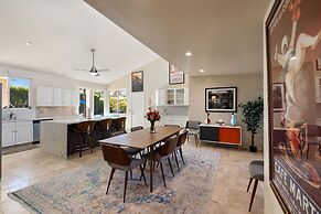 The Palms- Pool Jacuzzi and Pet Friendly