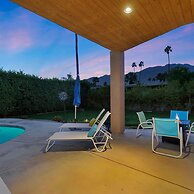 The Palms- Pool Jacuzzi and Pet Friendly