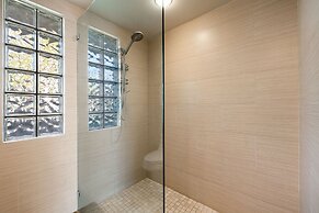 The Palms- Pool Jacuzzi and Pet Friendly