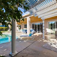 The Palms- Pool Jacuzzi and Pet Friendly