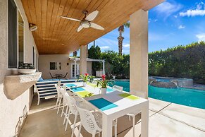 The Palms- Pool Jacuzzi and Pet Friendly