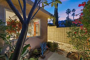 The Palms- Pool Jacuzzi and Pet Friendly