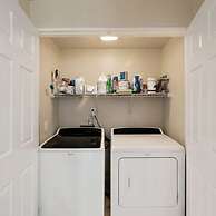 The Palms- Pool Jacuzzi and Pet Friendly