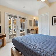 The Palms- Pool Jacuzzi and Pet Friendly