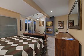 The Palms- Pool Jacuzzi and Pet Friendly