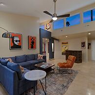 The Palms- Pool Jacuzzi and Pet Friendly