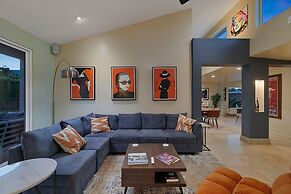 The Palms- Pool Jacuzzi and Pet Friendly