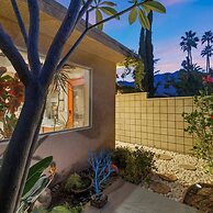 The Palms- Pool Jacuzzi and Pet Friendly