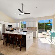 The Palms- Pool Jacuzzi and Pet Friendly