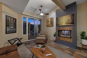 The Palms- Pool Jacuzzi and Pet Friendly