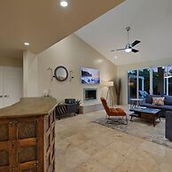 The Palms- Pool Jacuzzi and Pet Friendly