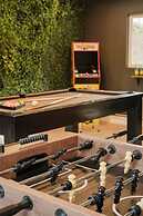 Mod Maya Hotel in Palm Springs