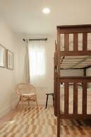 Mod Maya Hotel in Palm Springs