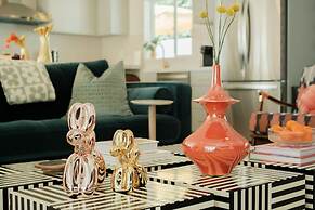 Mod Maya Hotel in Palm Springs