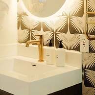 Mod Maya Hotel in Palm Springs